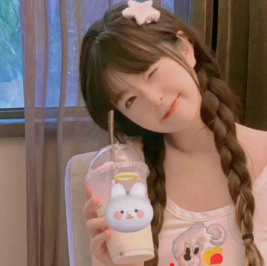 双面艾莉丝